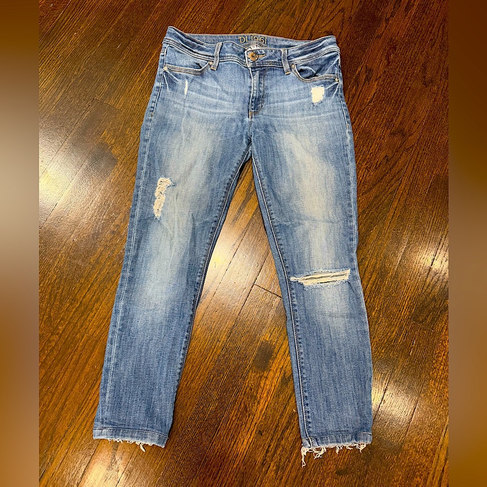 DL1961 Emma Distressed Blue Jeans